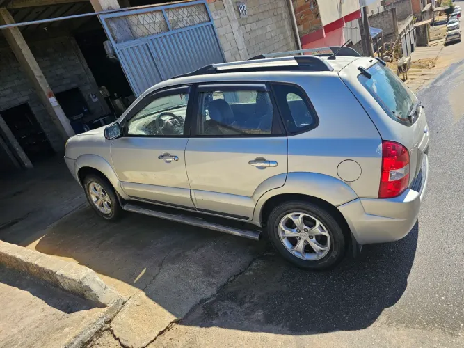 Hyundai Tucson 2.0 16V Mec. 2011