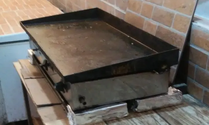 Chapa de hambúrguer e acessórios