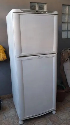 Geladeira Bosch 110v