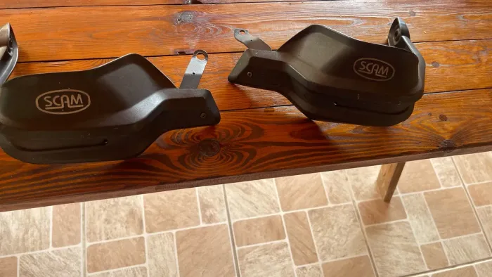 Alforge nas preterir de mão da GS 310 .Vendo os 2 por 300 reais s