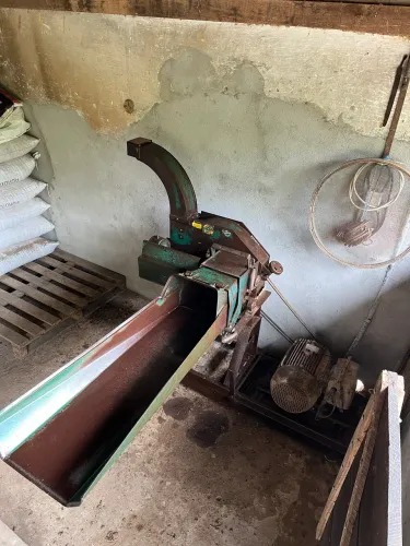 Máquina de moer capim