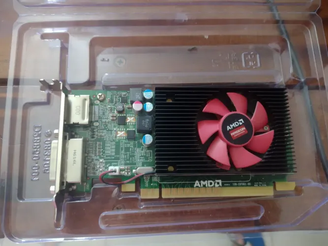 Placa De Vídeo Amd Radeon R5 340 2gb Dvi-i X Displayport