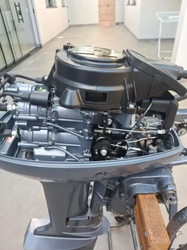 Motor para canoa de 15HP