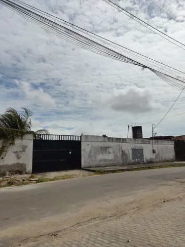 SALINAS - TERRENO - RUA PINDORAMA N49, Aprox. 902m², 02 Wc, 02 Salas.