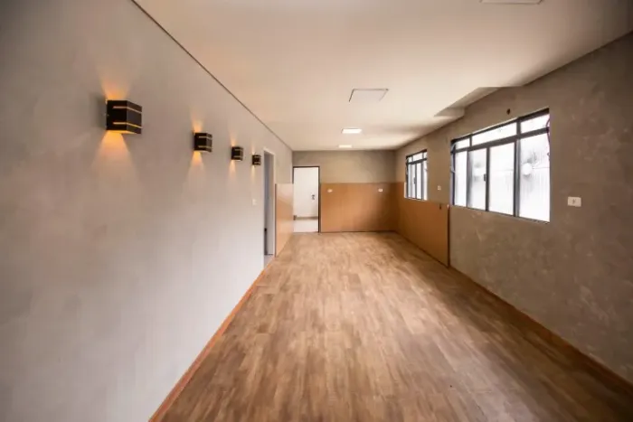 Casa à venda na Vila Esperança ao lado da UEM, 1 suite e 2 quartos