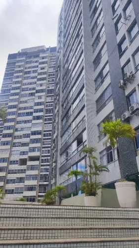 Aluga-se quarto na Barra Salvador-BA. Próximo ao shopping barra.