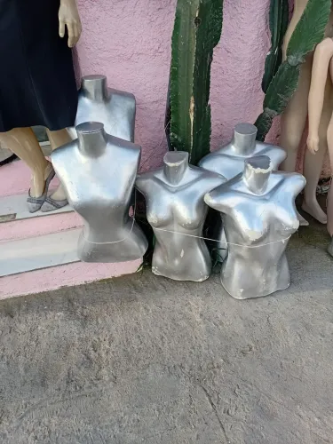 Manequins