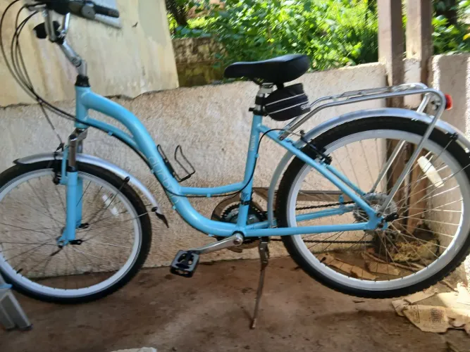 Vendo bicicleta 21 marcha modelo retrô