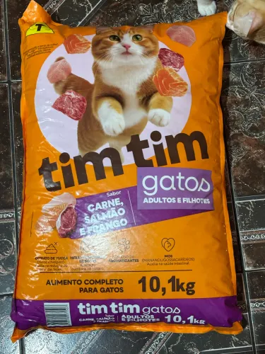 10 kg de Ração de Gato 60$