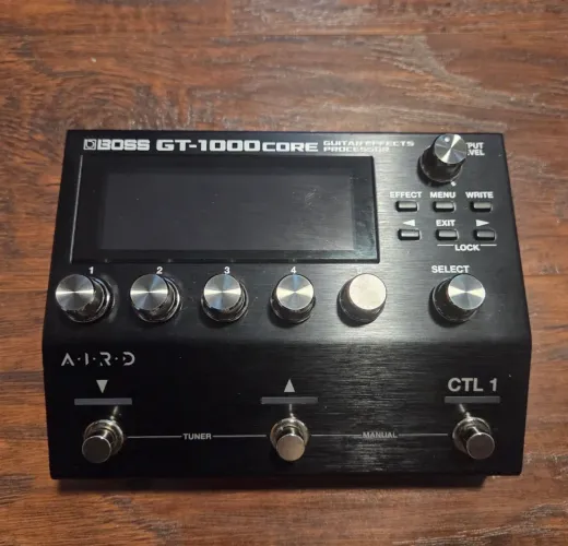 Pedaleira Boss GT-1000CORE