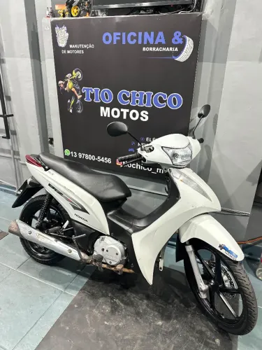 HONDA BIZ 125 EX 2013 BRANCA - UNICA DONA DOCUMENTAÇÃO EM DIA. 