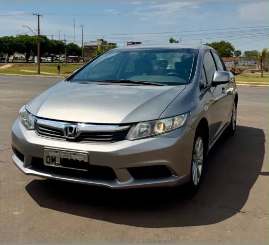 Honda Civic Sedan LXS 1.8/1.8 Flex 16V Aut. 4P 2013