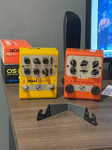 Pedais de guitarra