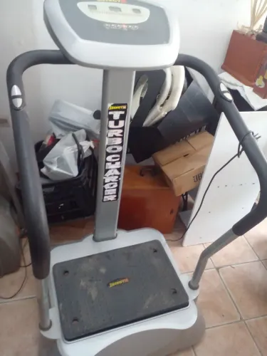 Base vibratória prar fazer manutenção 