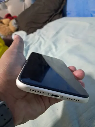 IPHONE 11 64gb