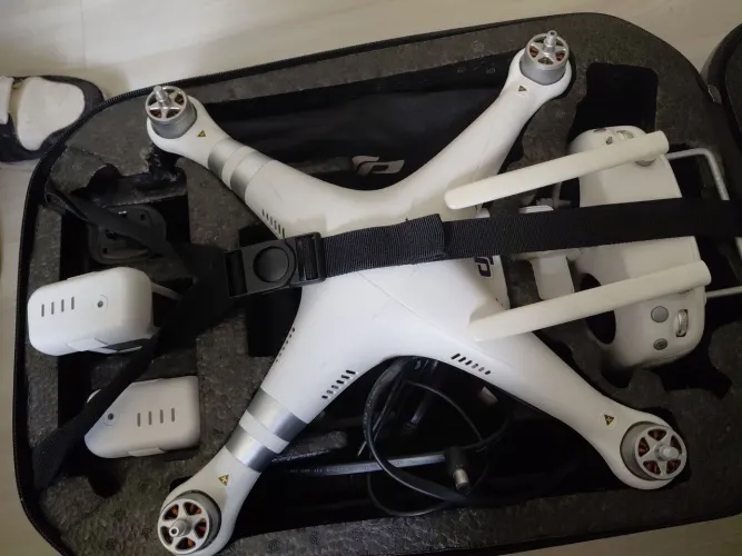 DJI Phantom 3 Advanced Pro - Completo