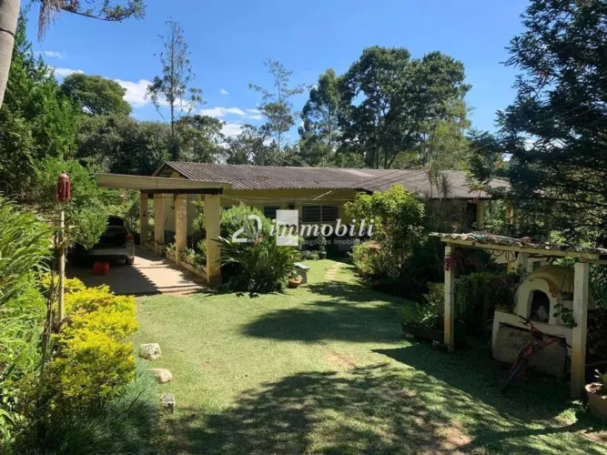 Chácara à venda em Cotia, Cachoeira, com 3 quartos, com 30000 m²