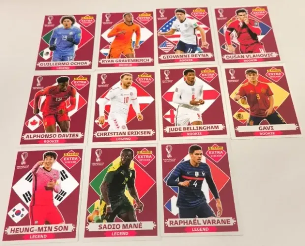 LOTE DE 11 FIGURINHAS LEGEND BORDÔ - QATAR 2022