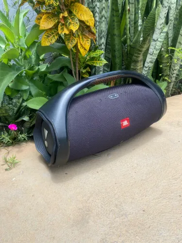 JBL Bombox 2