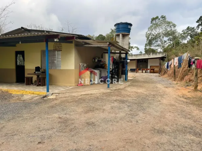 Chácara em Estrada da Barrinha - Barrinha - São Lourenço da Serra/SP
