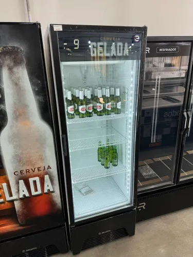 Cervejeira vertical porta de vidro 435 litros nova 
