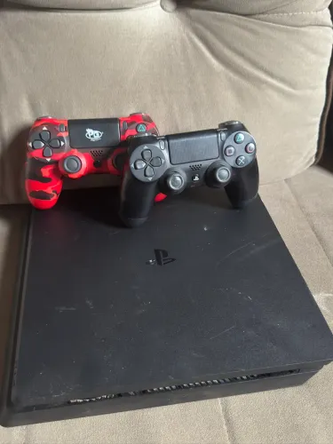 PS4 SLIM 1TB