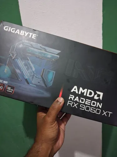 RX 9060XT 16GB