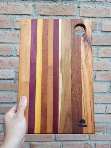 Tábua de Corte Madeira Multicolorida gourmet 39x25x2 