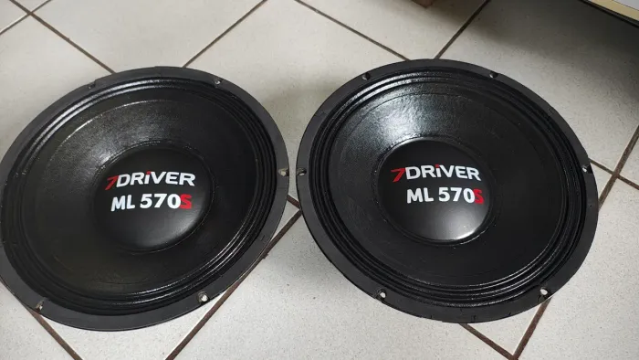 Par de woofers sevendriver 12 570rms