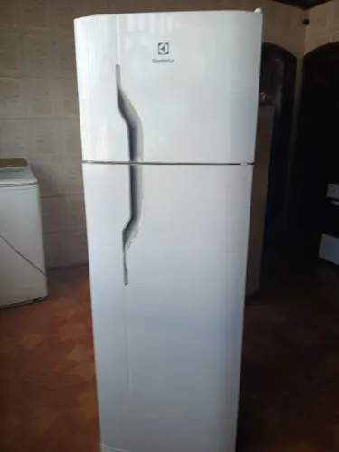Geladeira eletrolux