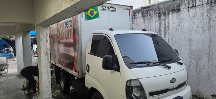 Kia Motors Bongo K-2500 2.5 4X2 TB Diesel 2016