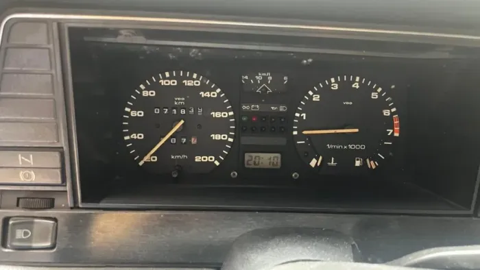 Volkswagen Santana CLI /CL /C 1.8/2.0 /SU 2.0 2p/4p (álcool) 1986