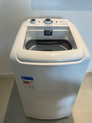 Lavadora Electrolux 09kg (03 meses de uso)