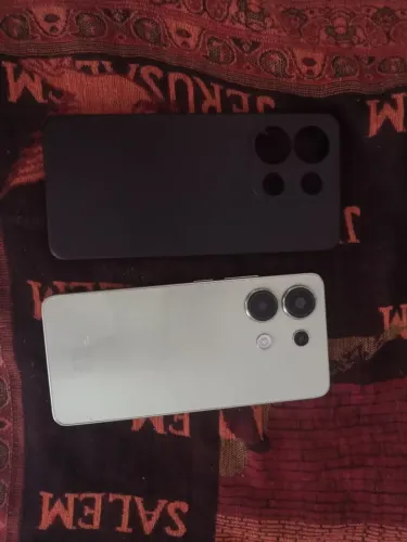 Vende-se celular xiaomi 13