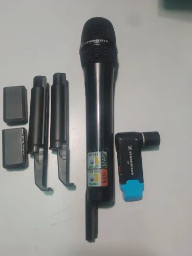 Microfone Sennheiser AVX