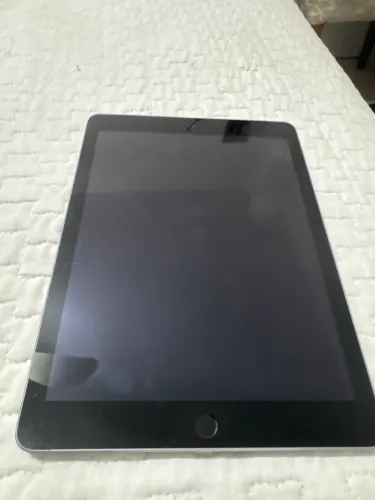 IPAD 10 (5 geração 32 gb silver