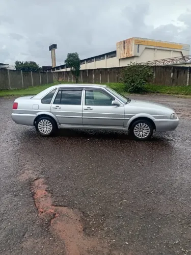 Volkswagen Santana 1.8 MI (álcool) 2002