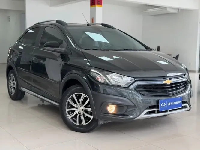 Chevrolet Onix Activ 1.4 8V Flex Mec. 4P 2018