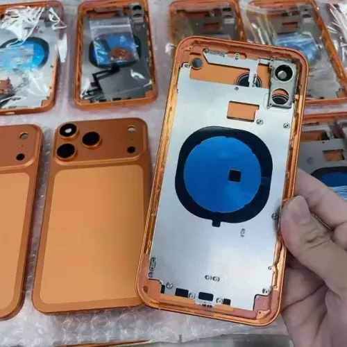 Carcaça Adaptada iPhone 11 Para iPhone 17 PRO 