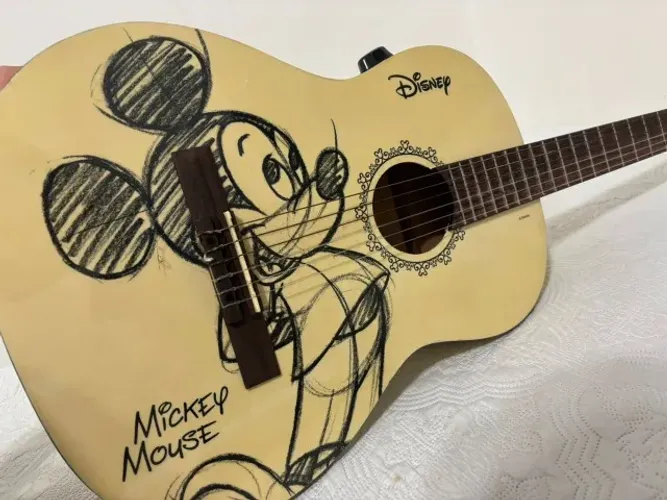 Violão Disney Mickey Mouse - Nylon Acústico