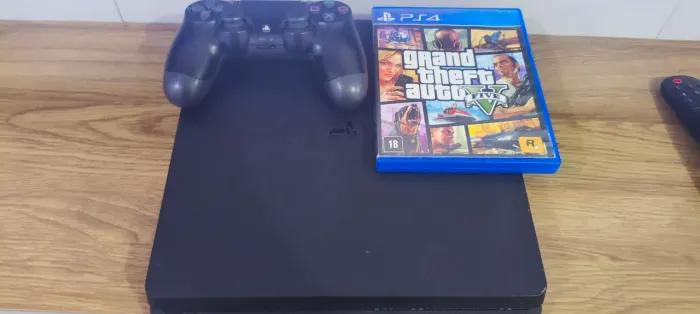 Vendo ps4 super slim 500 gigas 