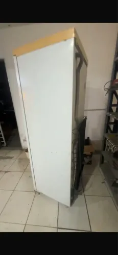 Geladeira em perfeito estado