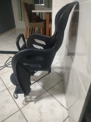 Vendo cadeirinha pra bicicleta