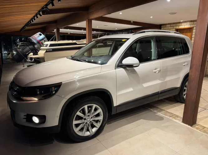 Volkswagen Tiguan 2.0 TSI 16V 200cv Tiptronic 5P 2012