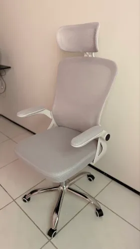 Cadeira Ergonômica Premium com Apoio de Cabeça - Nova, Nunca Usada