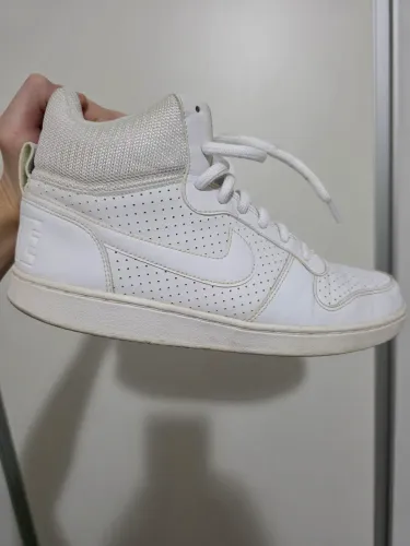 Tênis Nike Branco