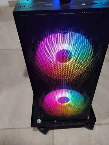Computador desktop I3. 4 gigas ddr3
