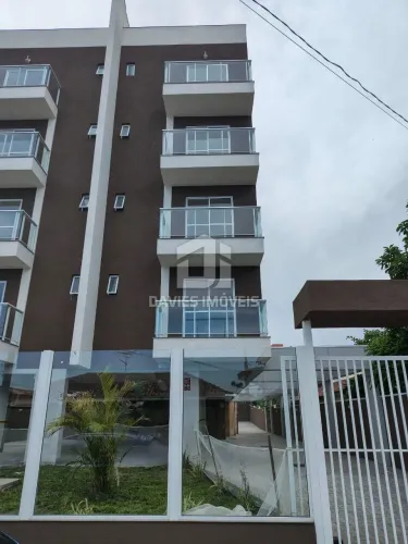 Cobertura com 168,04 m², com 3 quartos, suíte, elevador, 2 vagas de garagem cobertas, no C