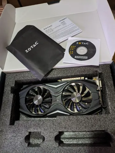 GTX 1080 8gb - Zotac AMP Edition