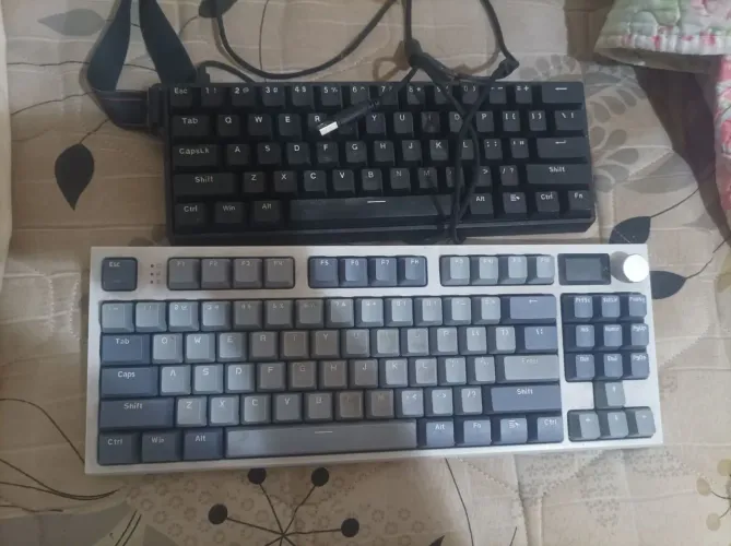 Teclados Magnético e mecânico